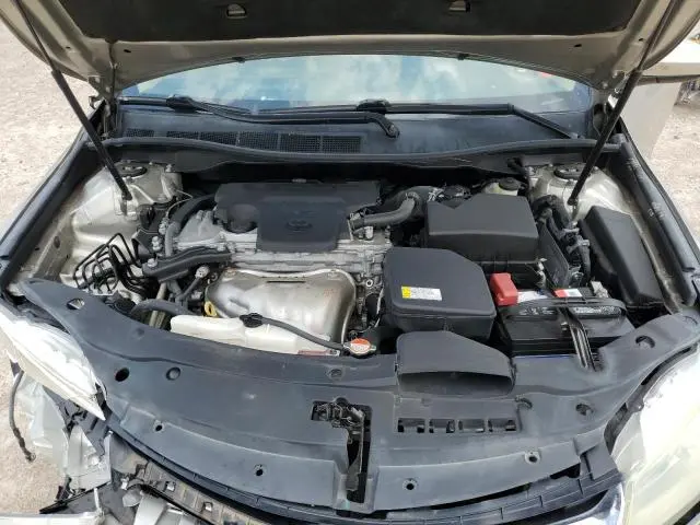 2016 TOYOTA CAMRY LE  