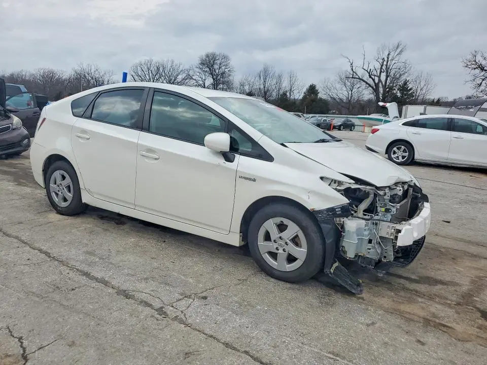 2010 TOYOTA PRIUS II  