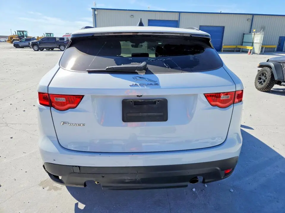 2020 JAGUAR F-PACE PREMIUM  