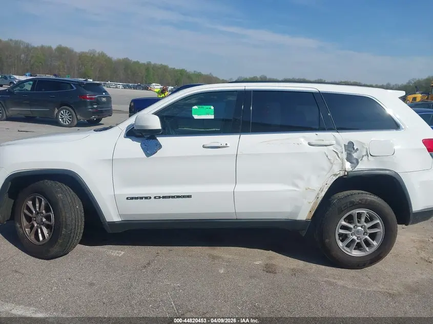 2019 JEEP GRAND CHEROKEE LAREDO 4X2