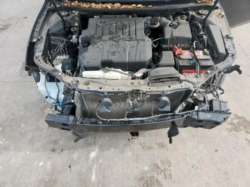 2016 TOYOTA AVALON XLE  
