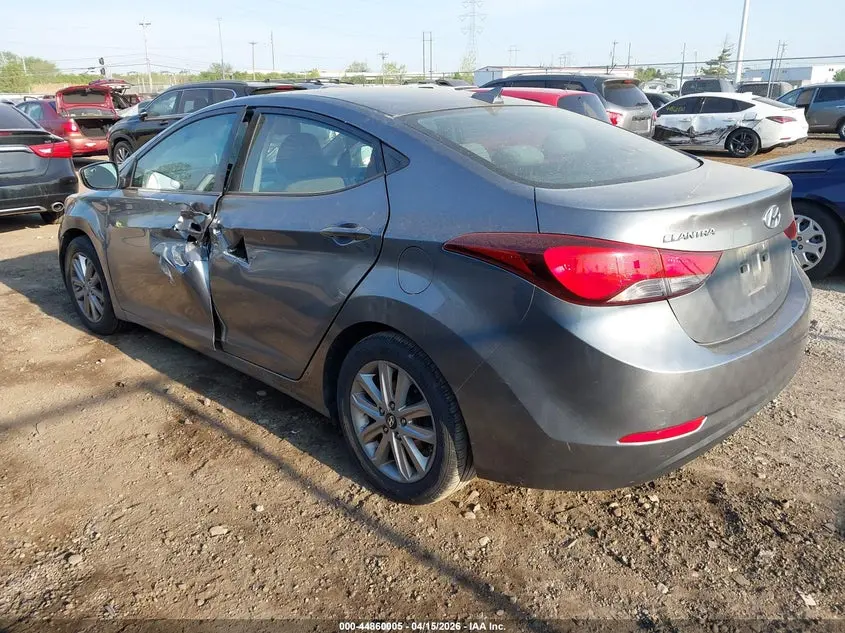 2016 HYUNDAI ELANTRA SE