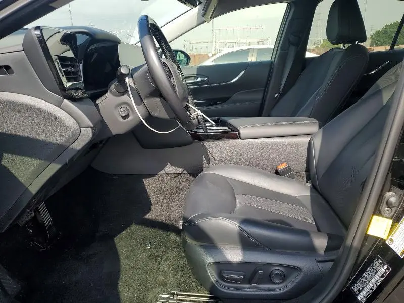 2021 TOYOTA MIRAI XLE  