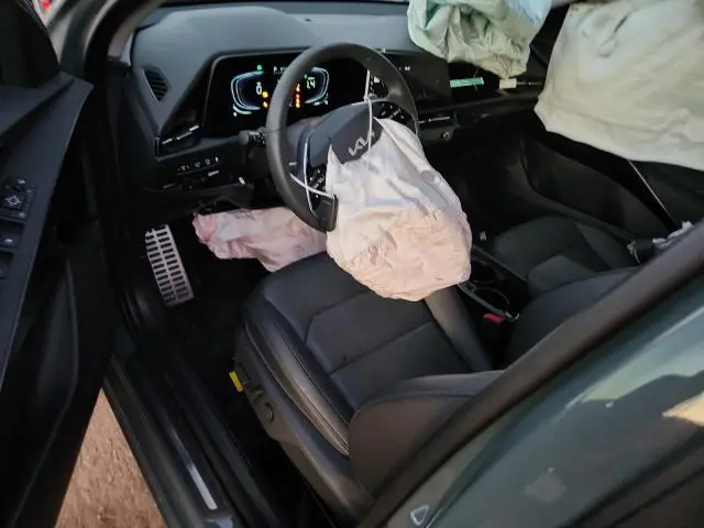 2025 KIA NIRO SX  