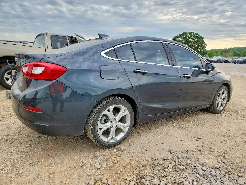 2017 CHEVROLET CRUZE PREMIER  