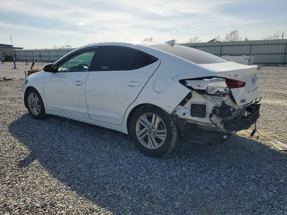 2019 HYUNDAI ELANTRA SEL  