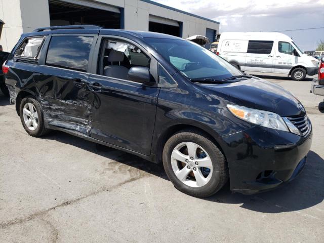 2017 TOYOTA SIENNA LE