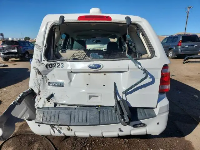 2011 FORD ESCAPE XLS  