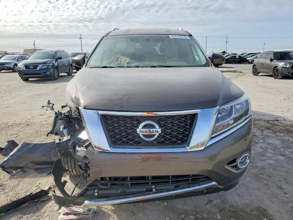 2015 NISSAN PATHFINDER SL  