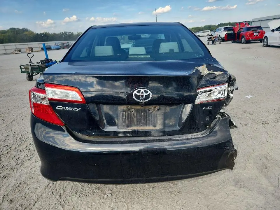 2012 TOYOTA CAMRY LE  