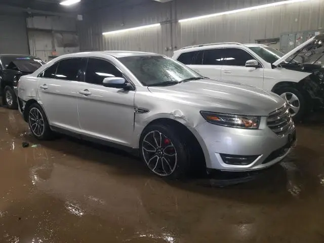 2017 FORD TAURUS SEL  