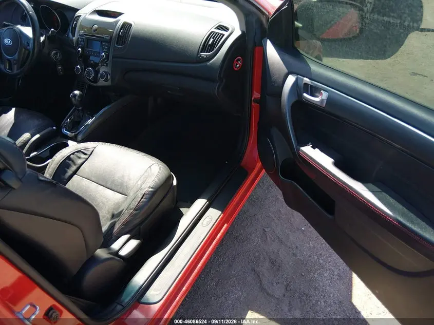 2012 KIA FORTE KOUP SX