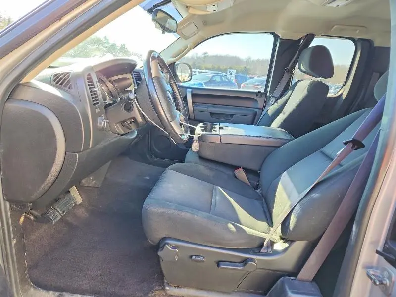 2011 CHEVROLET SILVERADO K1500 LT  