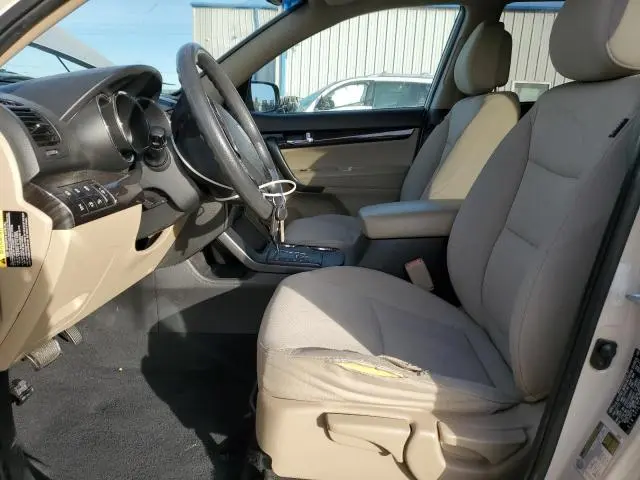 2011 KIA SORENTO BASE  