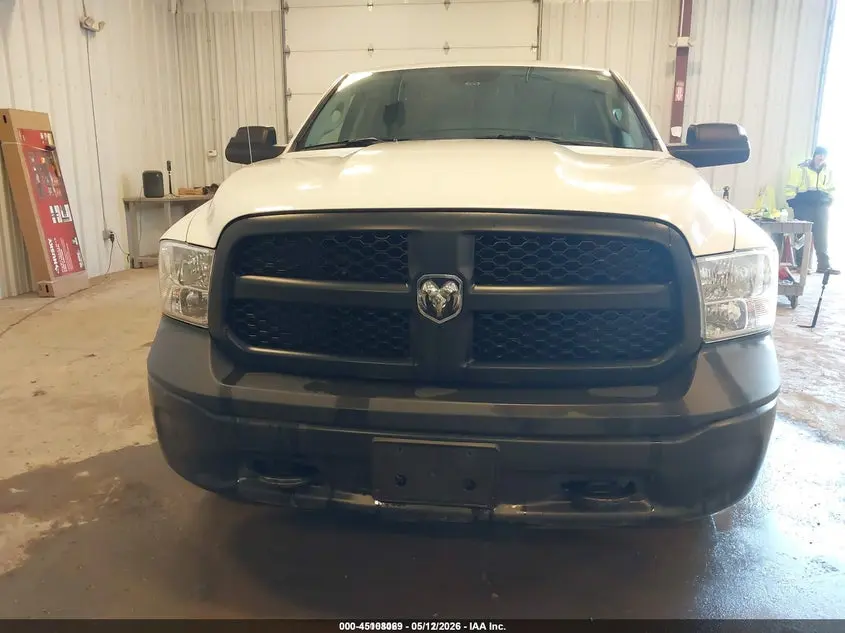 2020 RAM 1500 CLASSIC TRADESMAN  4X4 5'7 BOX