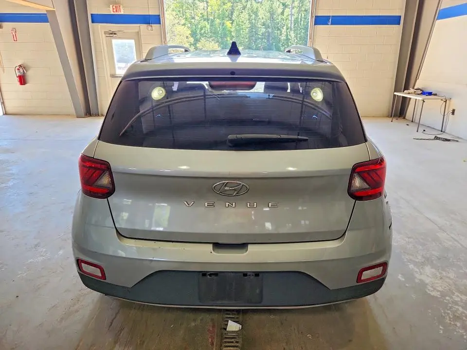 2020 HYUNDAI VENUE SEL  