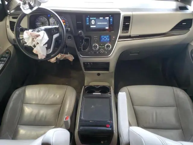 2015 TOYOTA SIENNA XLE  
