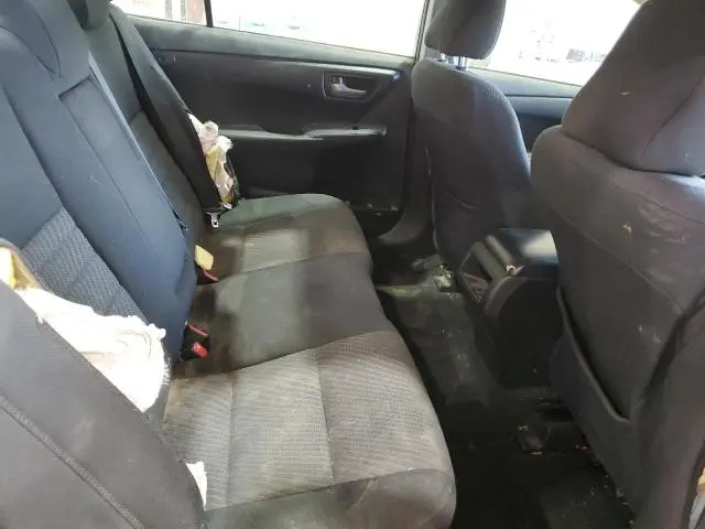 2015 TOYOTA CAMRY LE  