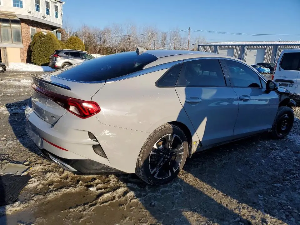 2023 KIA K5   
