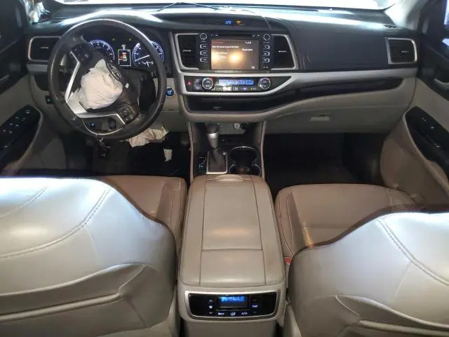 2015 TOYOTA HIGHLANDER XLE  