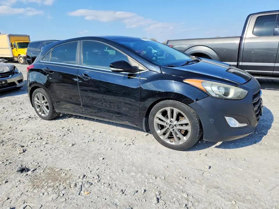 2016 HYUNDAI ELANTRA GT BASE  