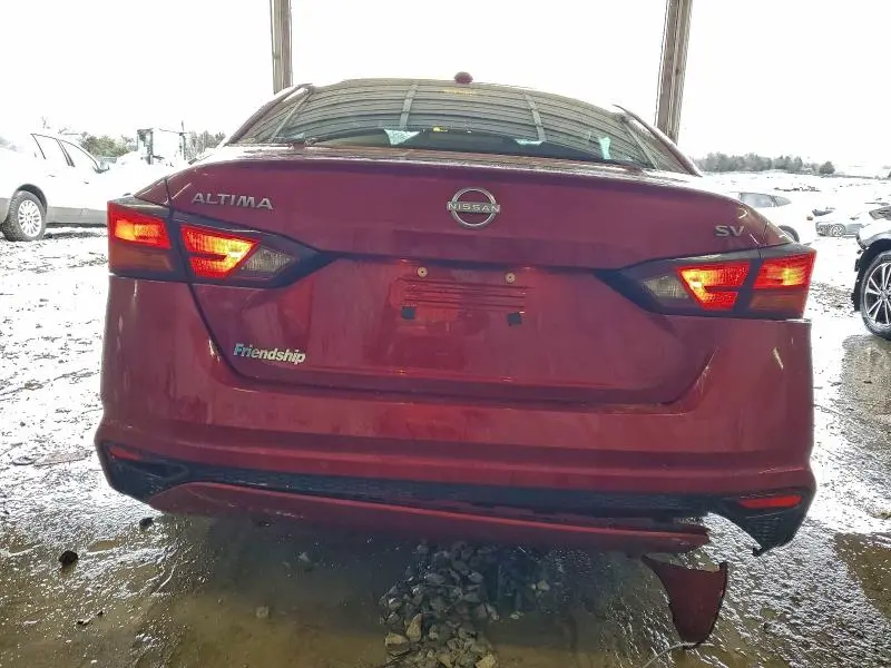 2024 NISSAN ALTIMA SV  