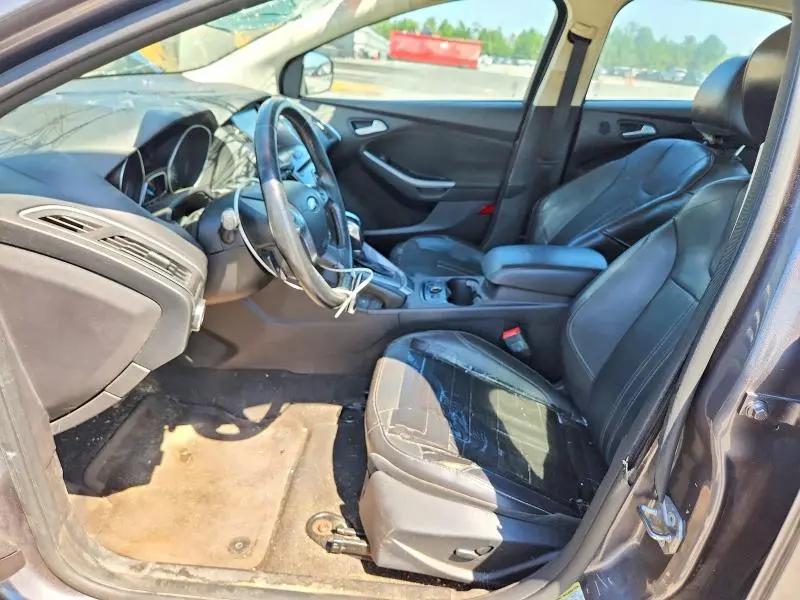 2014 FORD FOCUS TITANIUM  
