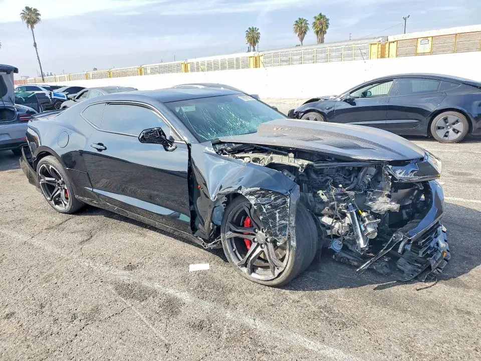 2021 CHEVROLET CAMARO LZ  