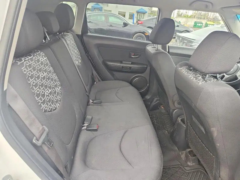 2011 KIA SOUL +  