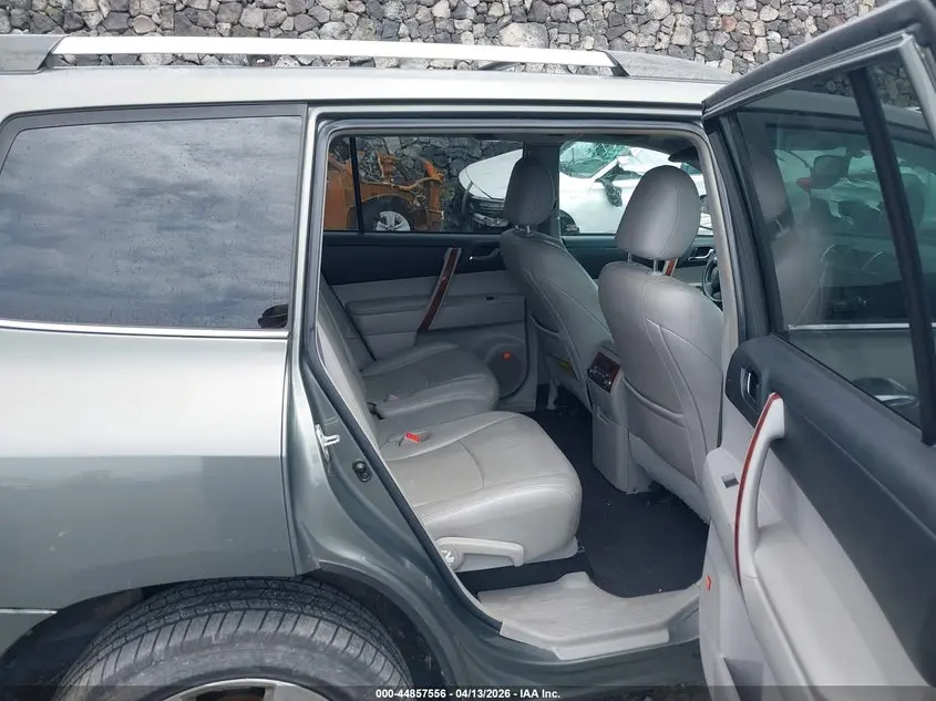 2012 TOYOTA HIGHLANDER LIMITED V6