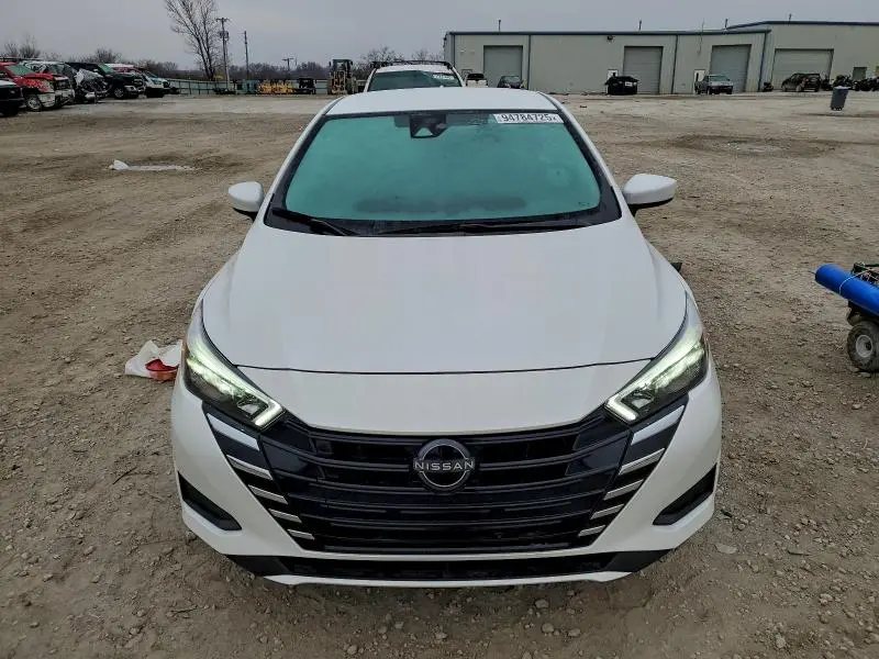 2025 NISSAN VERSA SV  