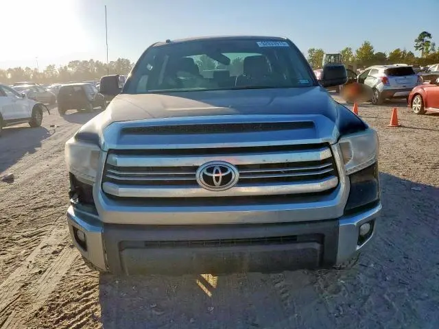 2016 TOYOTA TUNDRA CREWMAX SR5  