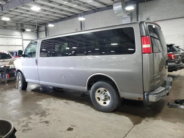 2010 CHEVROLET EXPRESS G3500 LT  