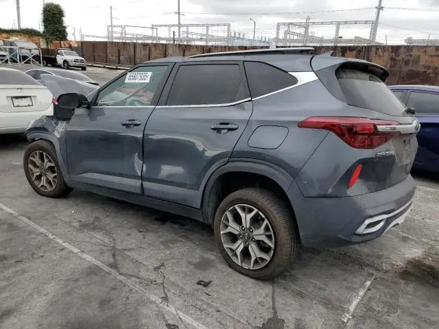 2021 KIA SELTOS EX  