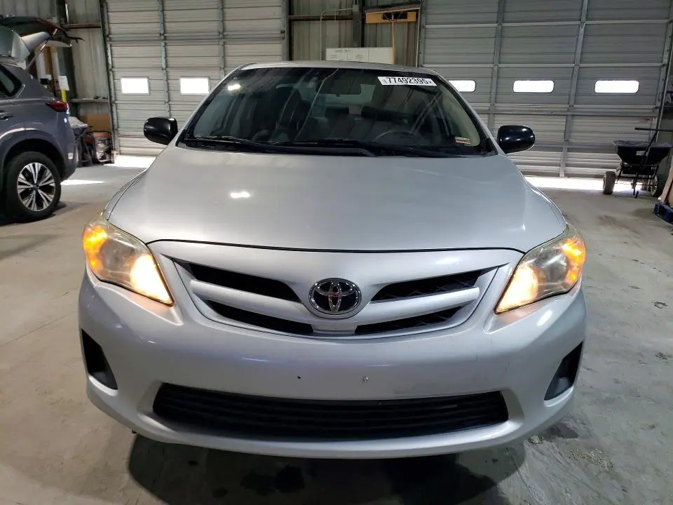 2013 TOYOTA COROLLA BASE  