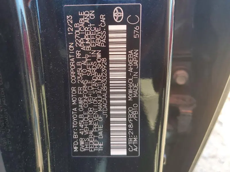 2024 TOYOTA PRIUS LE  
