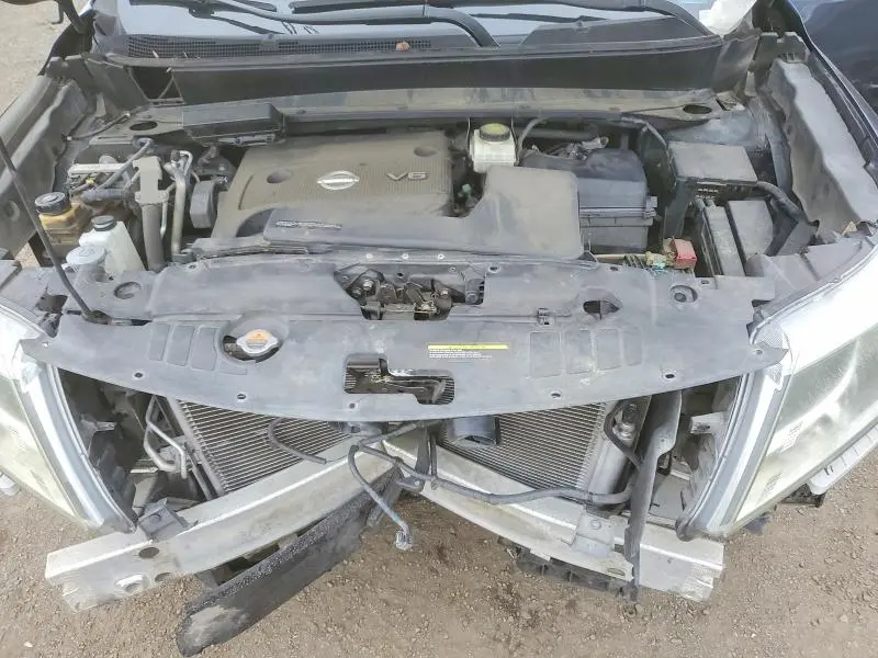 2014 NISSAN PATHFINDER S  