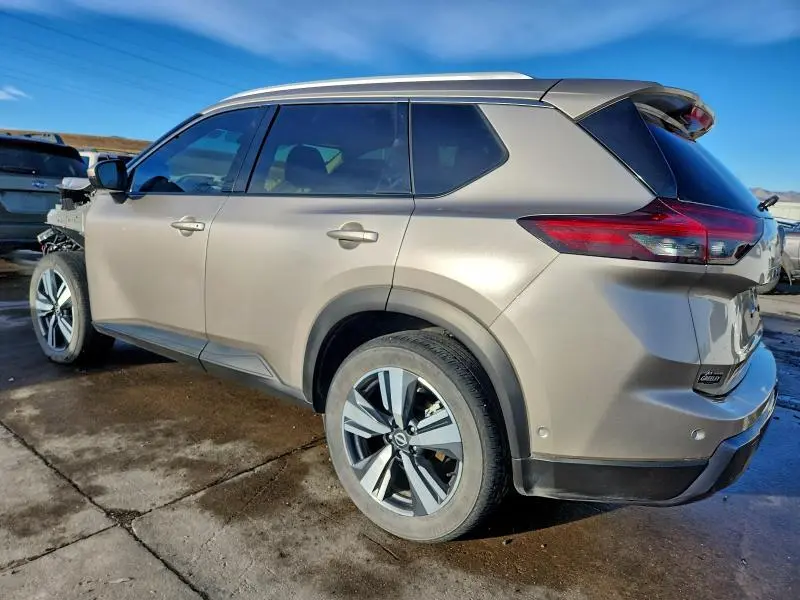 2025 NISSAN ROGUE SL  