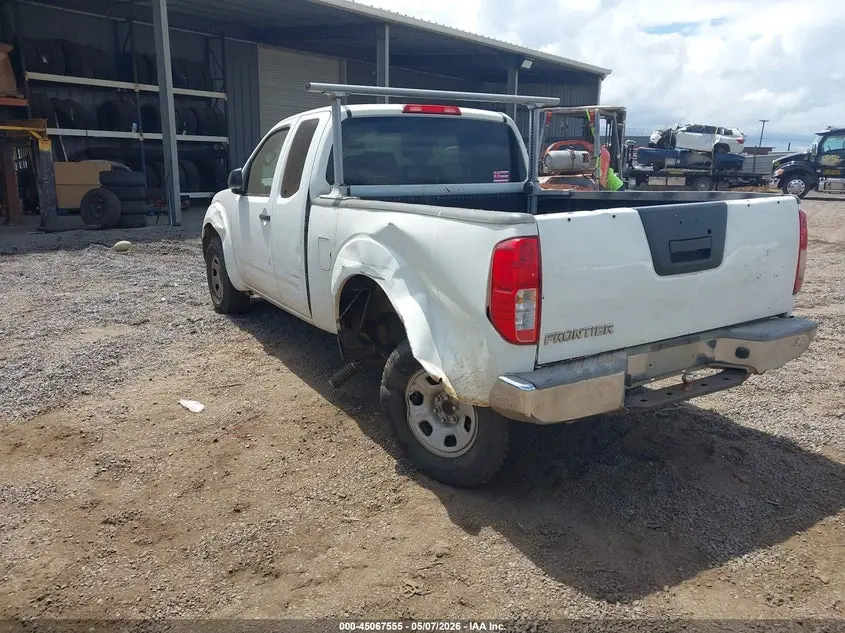 2013 NISSAN FRONTIER S