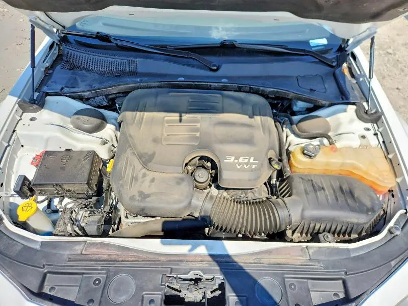 2013 CHRYSLER 300C   