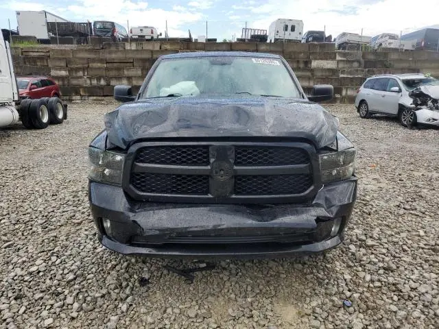 2016 RAM 1500 ST  