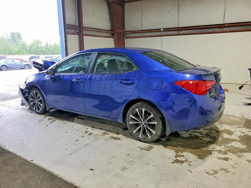 2019 TOYOTA COROLLA SE  