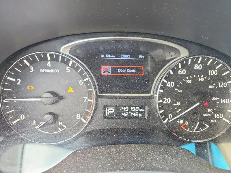 2014 NISSAN PATHFINDER S  