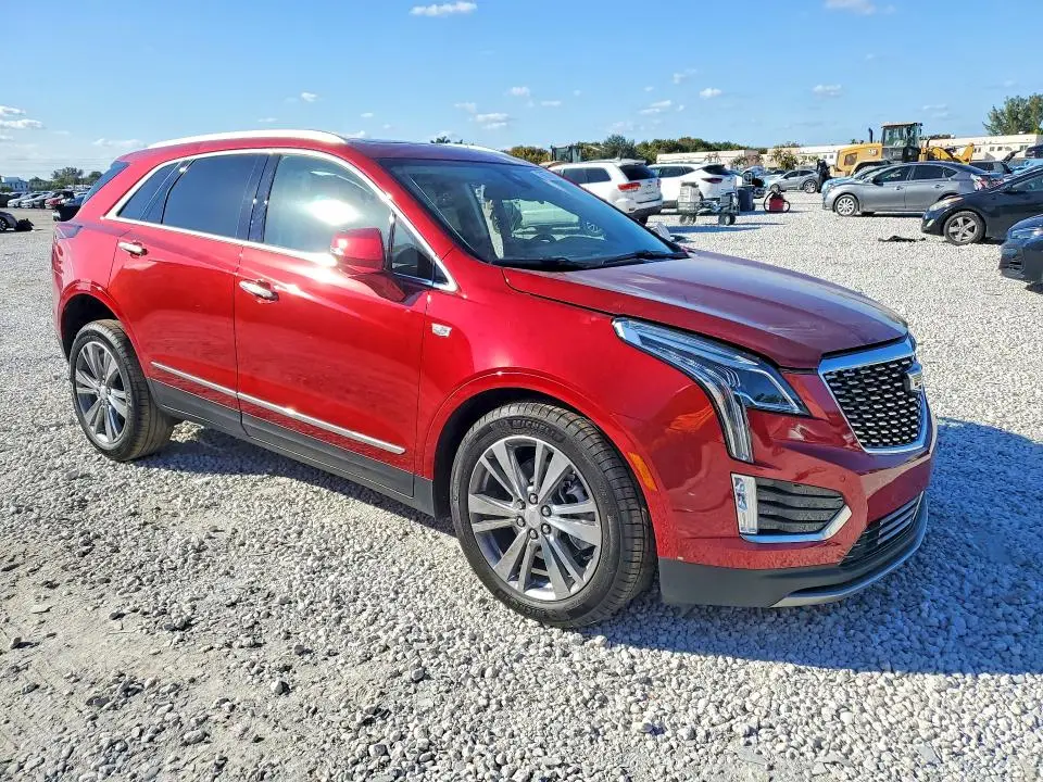 2025 CADILLAC XT5 PREMIUM LUXURY  