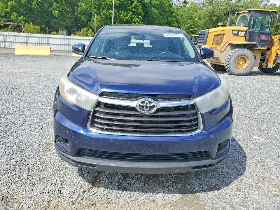 2015 TOYOTA HIGHLANDER LE  