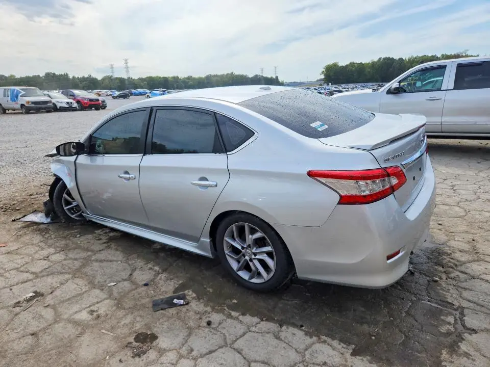 2015 NISSAN SENTRA SR  