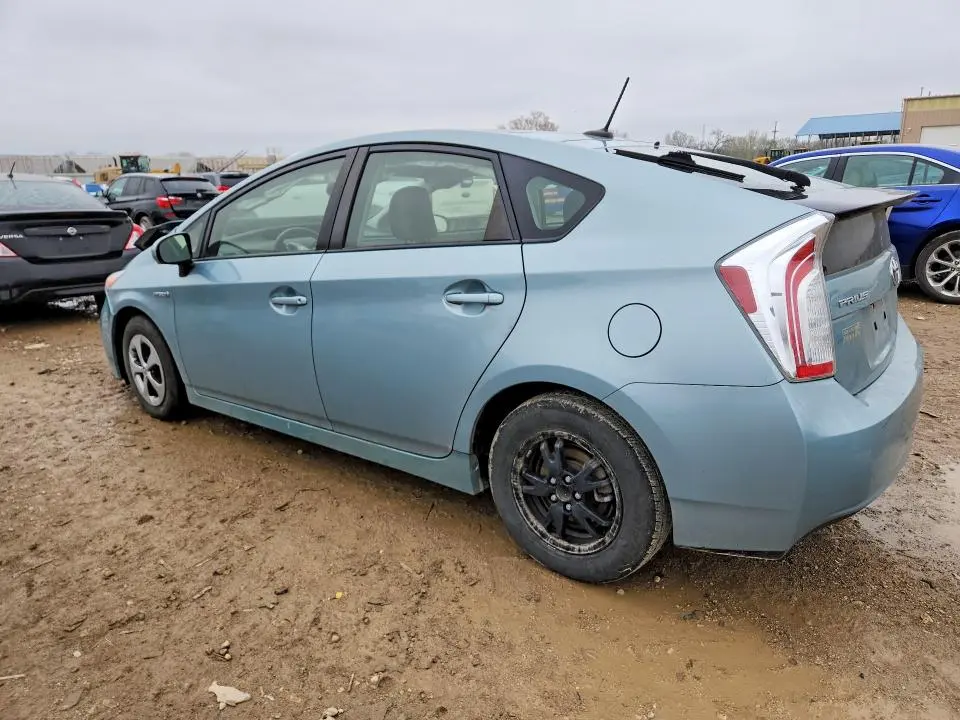2015 TOYOTA PRIUS FOUR  