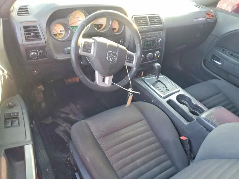 2012 DODGE CHALLENGER SXT  