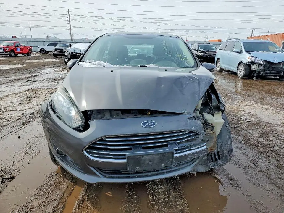 2016 FORD FIESTA SE  