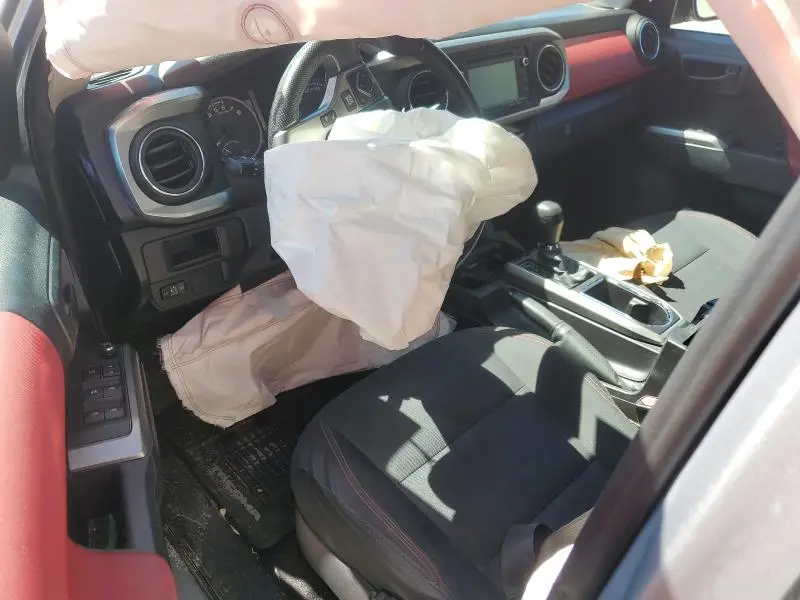 2016 TOYOTA TACOMA SR5 V6  